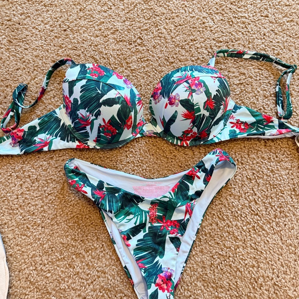 Victoria's Secret Floral Bikini Top